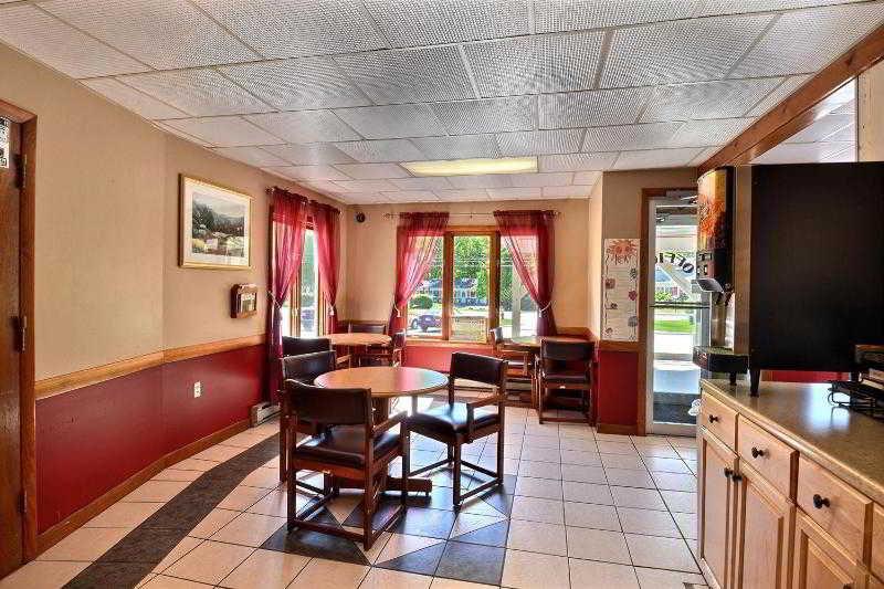 Quality Inn & Suites Линкълн Екстериор снимка