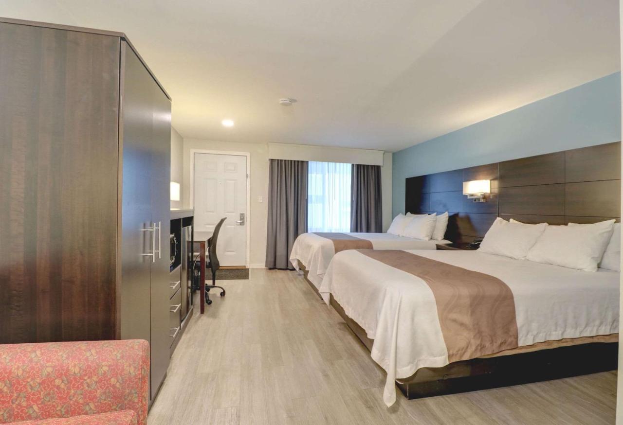 Quality Inn & Suites Линкълн Екстериор снимка