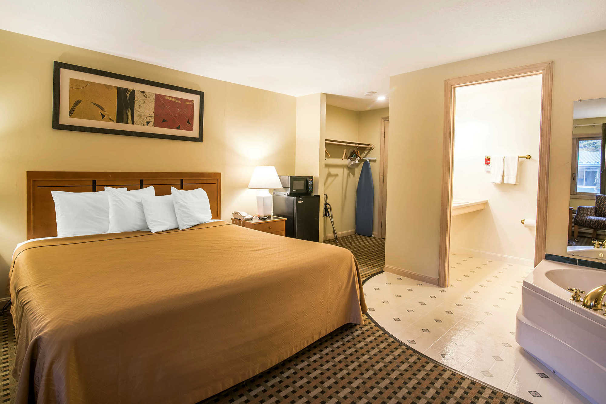 Quality Inn & Suites Линкълн Стая снимка