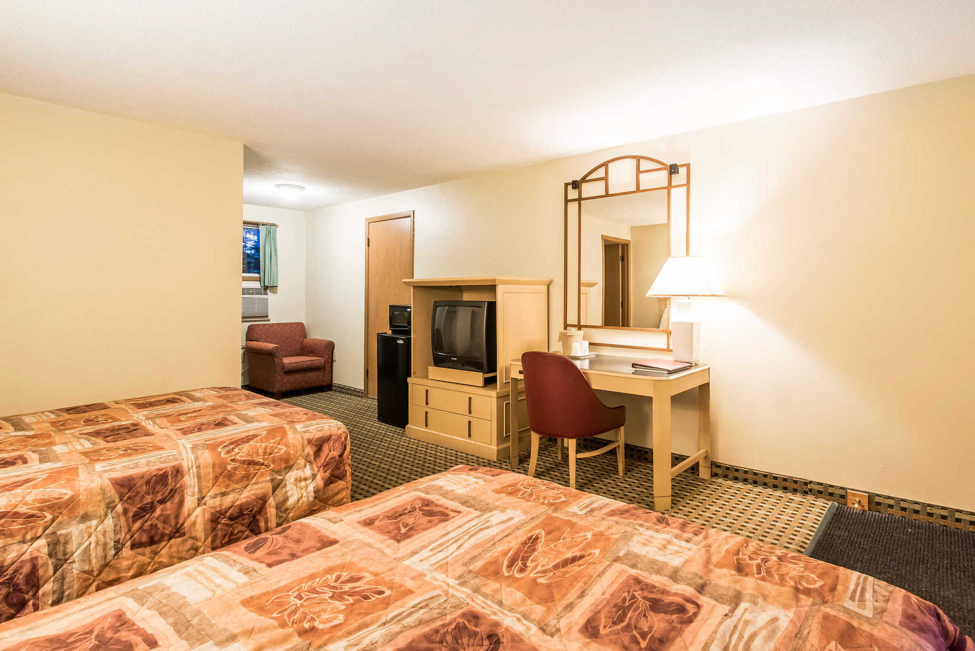 Quality Inn & Suites Линкълн Стая снимка